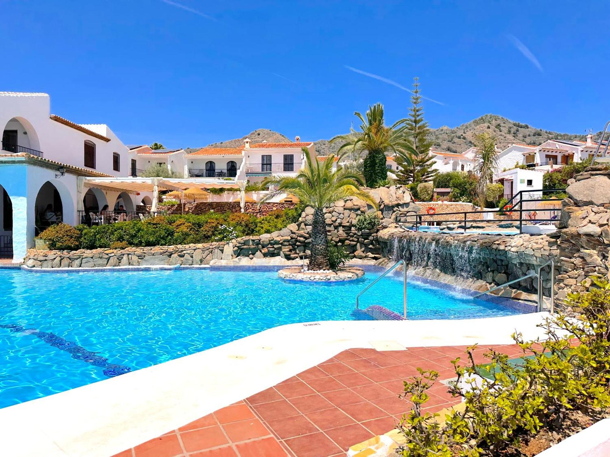 Los Naranjos 25A Private Pool Capistrano Village Nerja Dış mekan fotoğraf